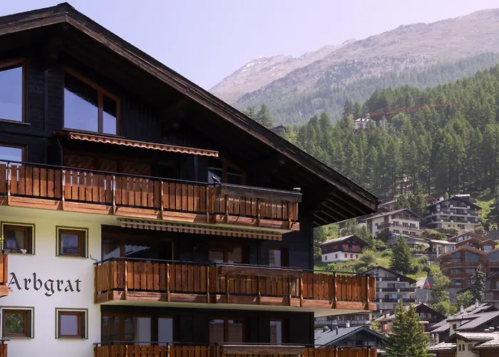 Haus Arbgrat アパート *